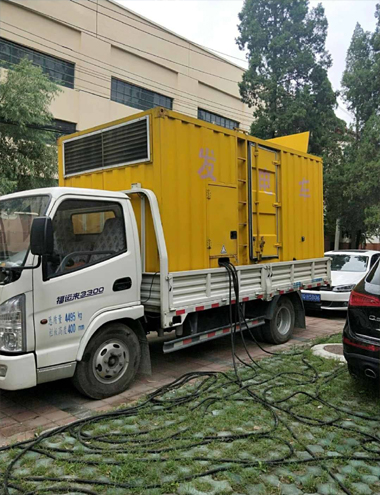 魏都发电车出租-柴油发电机组排烟系统设计要求及其考虑因素